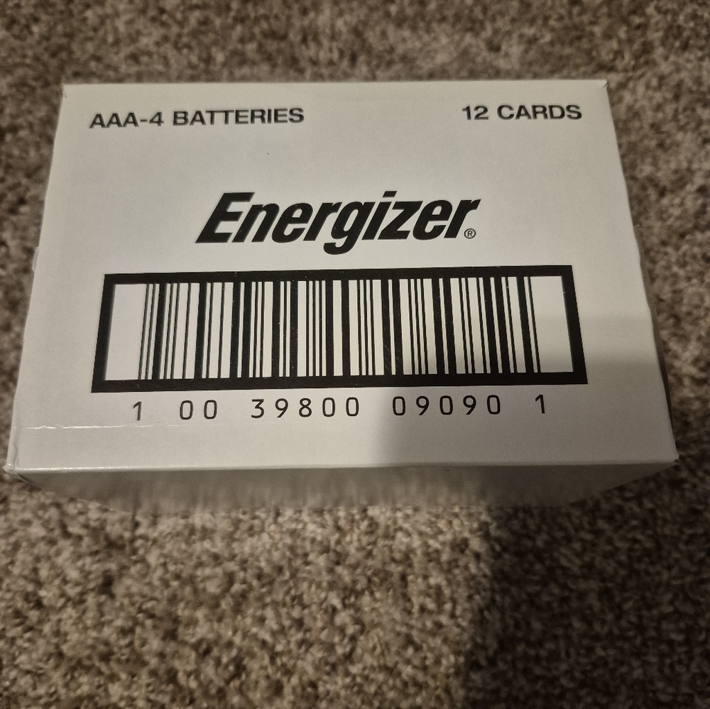 NIB Energizer max AAA Batteries 48 batteries 12 packs Of 4'S